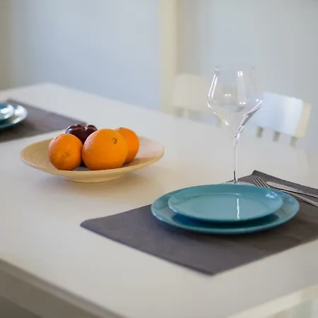 Khouses Maissonette Ferienhaus *