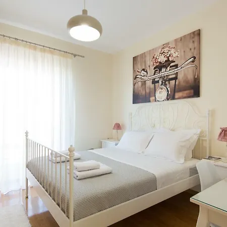 Khouses Maissonette Case de vacanță